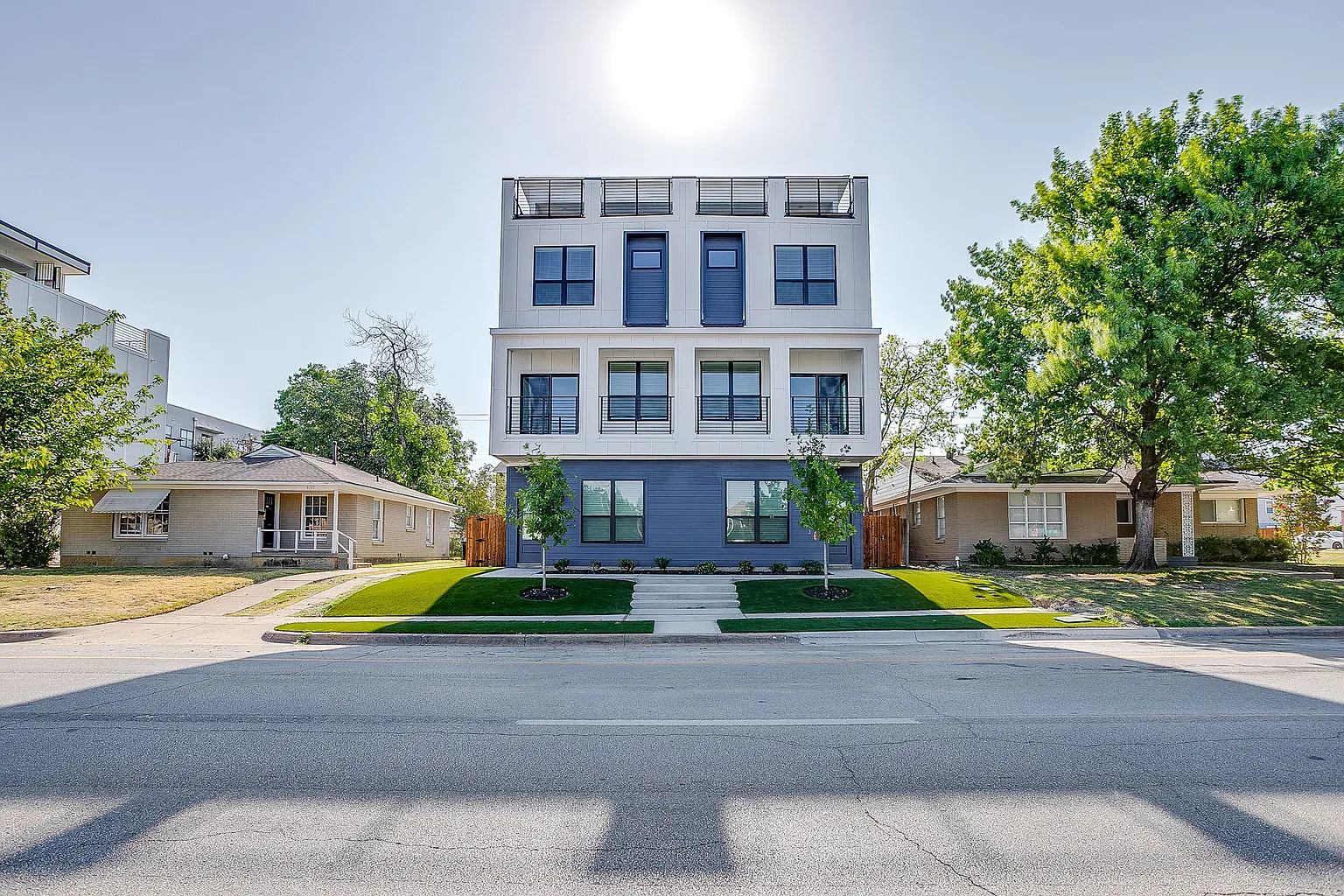 3141 McCart Ave