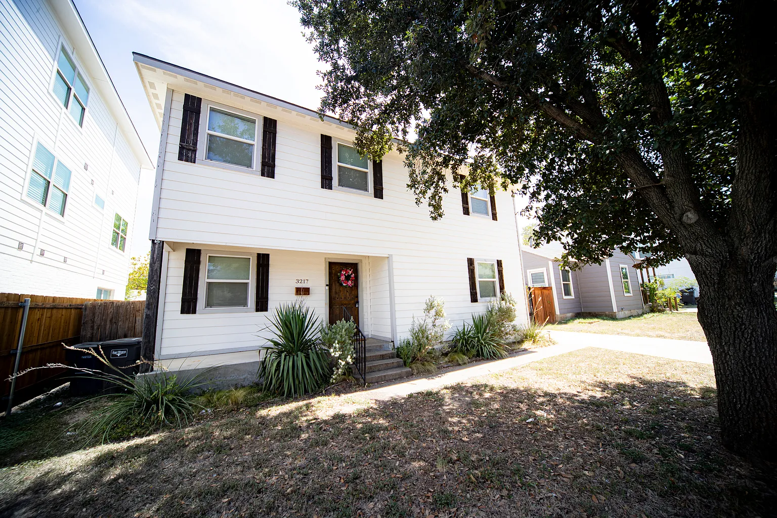 3217 McCart Ave